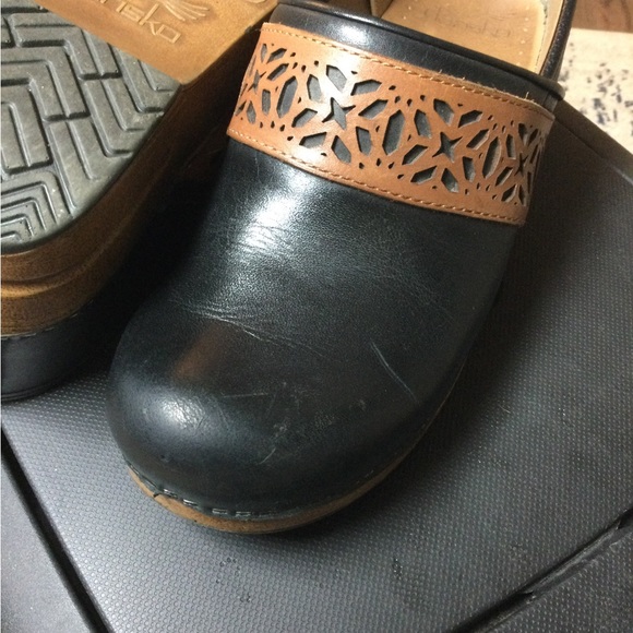 Dansko Clogs - Picture 2 of 7